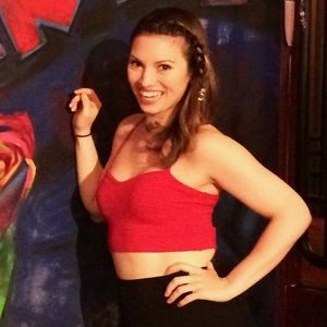 AM. APPAREL CROP TOP!